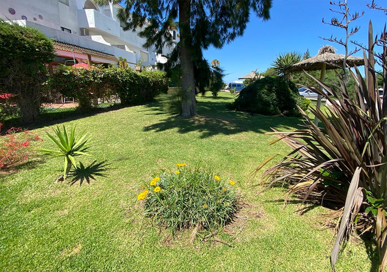 Apartamento En Apartaclub La Barrosa Chiclana de la Frontera Eksteriør bilde